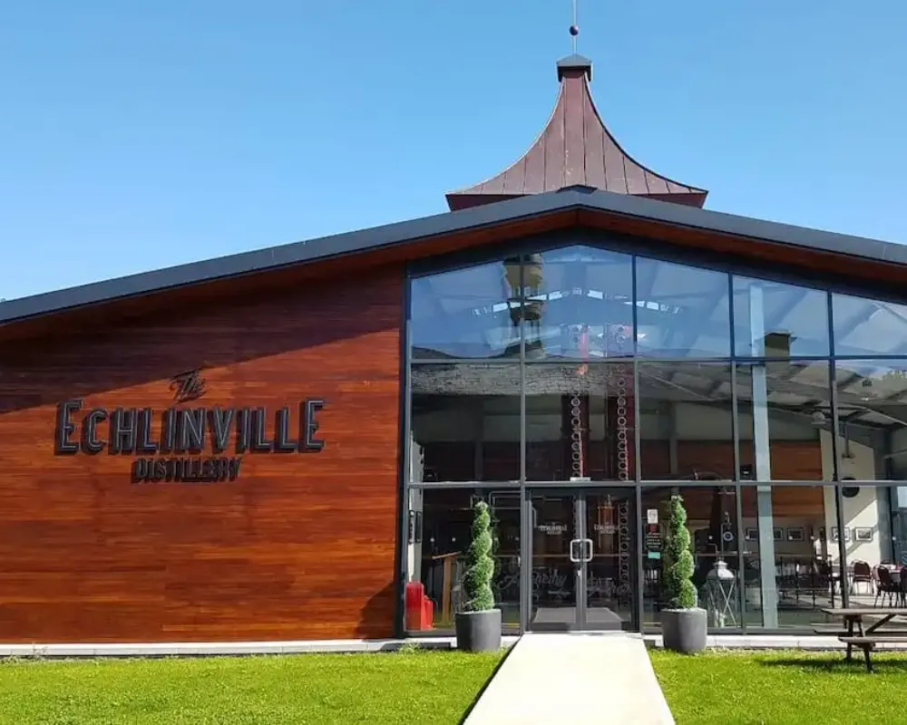 Echlinville Distillery building exterior with clear skies.