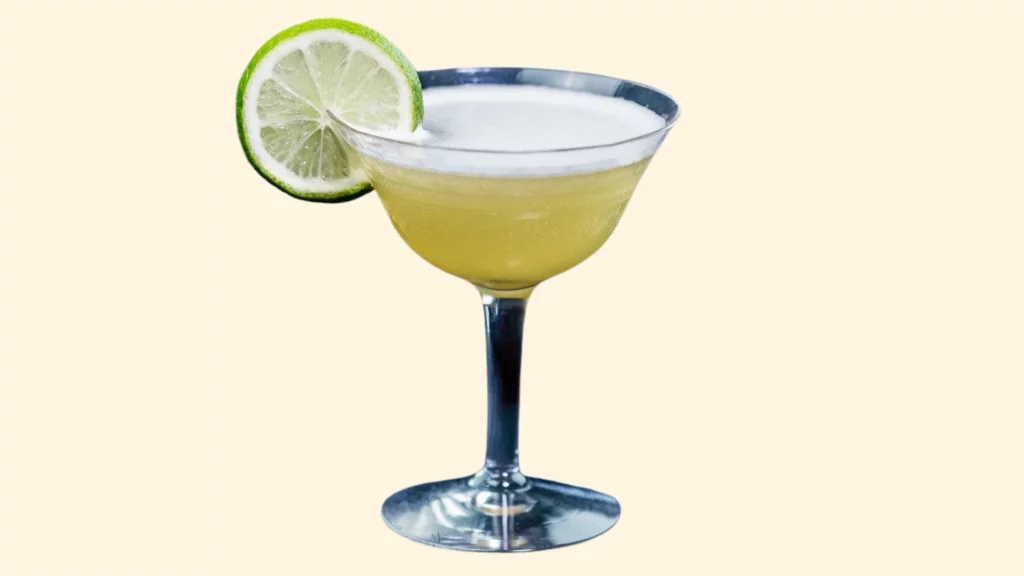 Cocktail with lime slice garnish